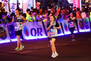 BIB: 
                            <button type="button" onclick="openModal(24272006)" class="btn btn-primary btn-sm float-right btn-popup" data-toggle="modal" data-target=".modal-high-quality">
                        <i class="fas fa-shopping-cart"></i> Add to Cart
                    </button>
                                            <button type="button" onclick="isThisMe(24272006, true)" class="btn btn-success btn-sm float-right btn-popup btn-isme hidden" data-toggle="tooltip" data-placement="bottom" title="นี่คือรูปของคุณใช่ไหม คลิกที่นี่เพื่อเอาเข้าอัลบั้ม">
                        <i class="fas fa-plus"></i> Add to album
                    </button>
                    <button type="button" onclick="isThisMe(24272006, false)" class="btn btn-warning btn-sm float-right btn-popup btn-isnotme hidden">
                        <i class="fas fa-ban"></i> Remove from album
                    </button>